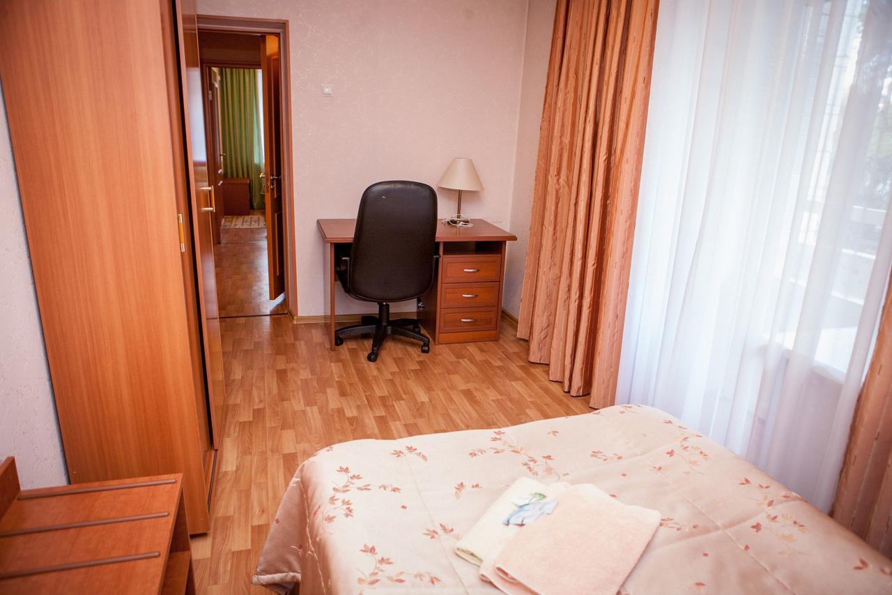 DOM SPETSIALISTA HOTEL СЕВЕРСК (Россия) | NOCHI